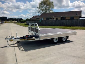 Tandem Flat Top Trailers