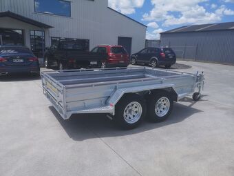 Tandem Axle Heavy Duty Trailer Braked 2500kg
